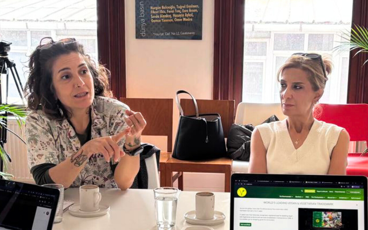 Vegan Derneği: Hayvana yönelen şiddet topluma da yayılıyor 2 Vegan Derneği: Hayvana yönelen şiddet topluma da yayılıyor - Atölye BİA