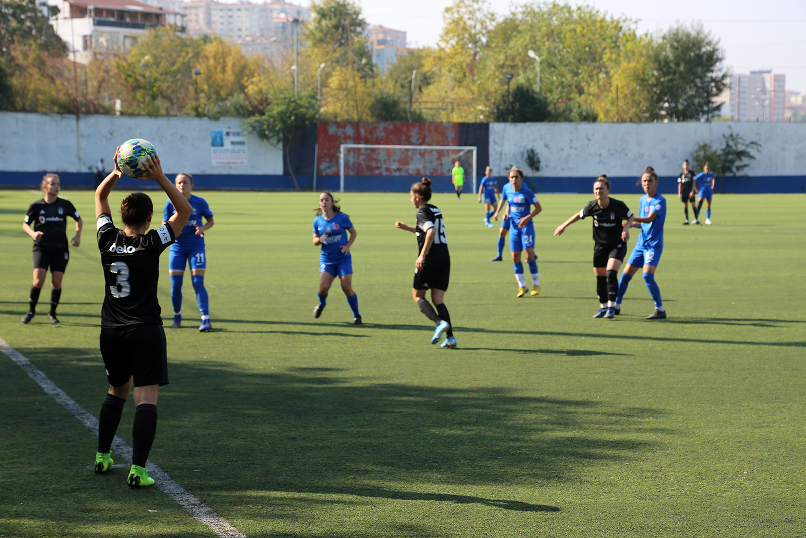 Türkiye’de kadın futbolu destek bekliyor - Atölye BİA