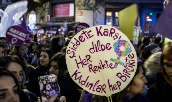 İstanbul Sözleşmesi’nin kaldırılması mülteci kadınları nasıl etkiliyor?