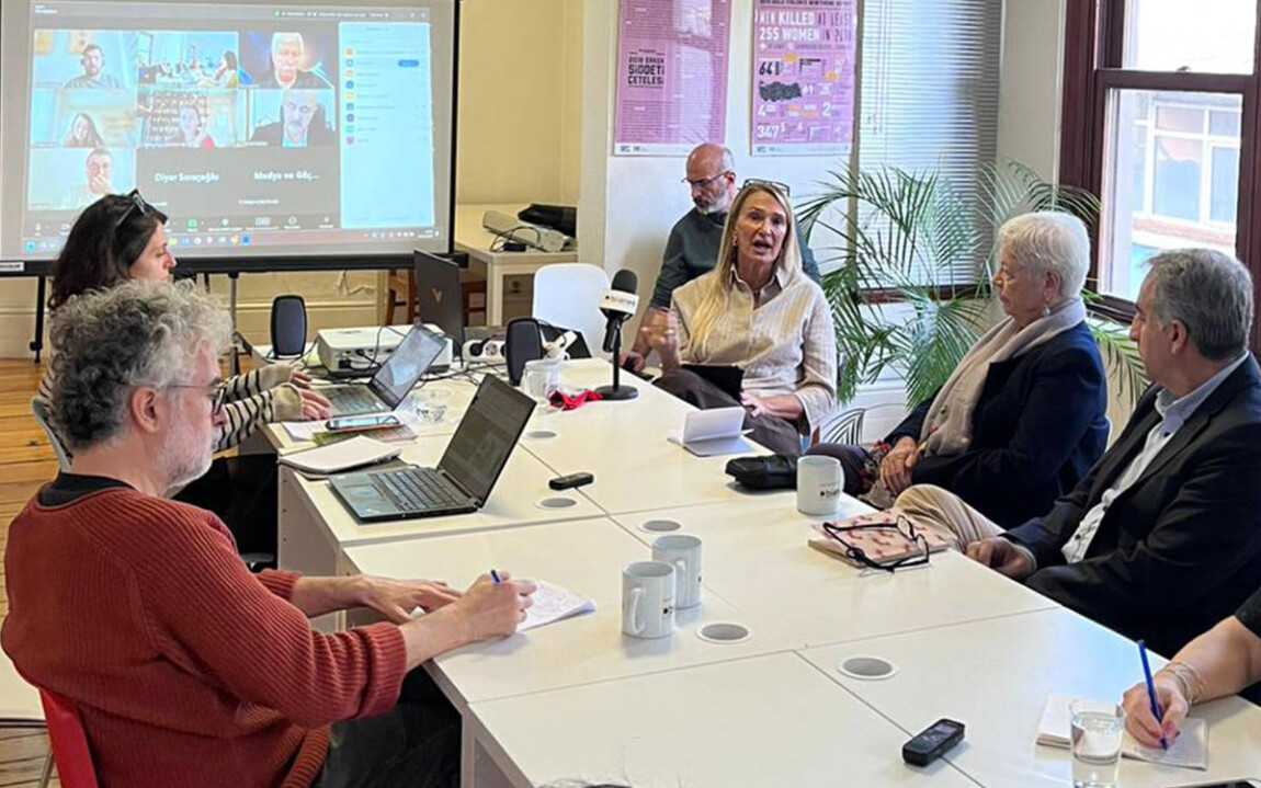 Dijital medya okuryazarlığını yeniden düşünmek: Hak temelli, çok aktörlü ve toplumsal bir çerçeve