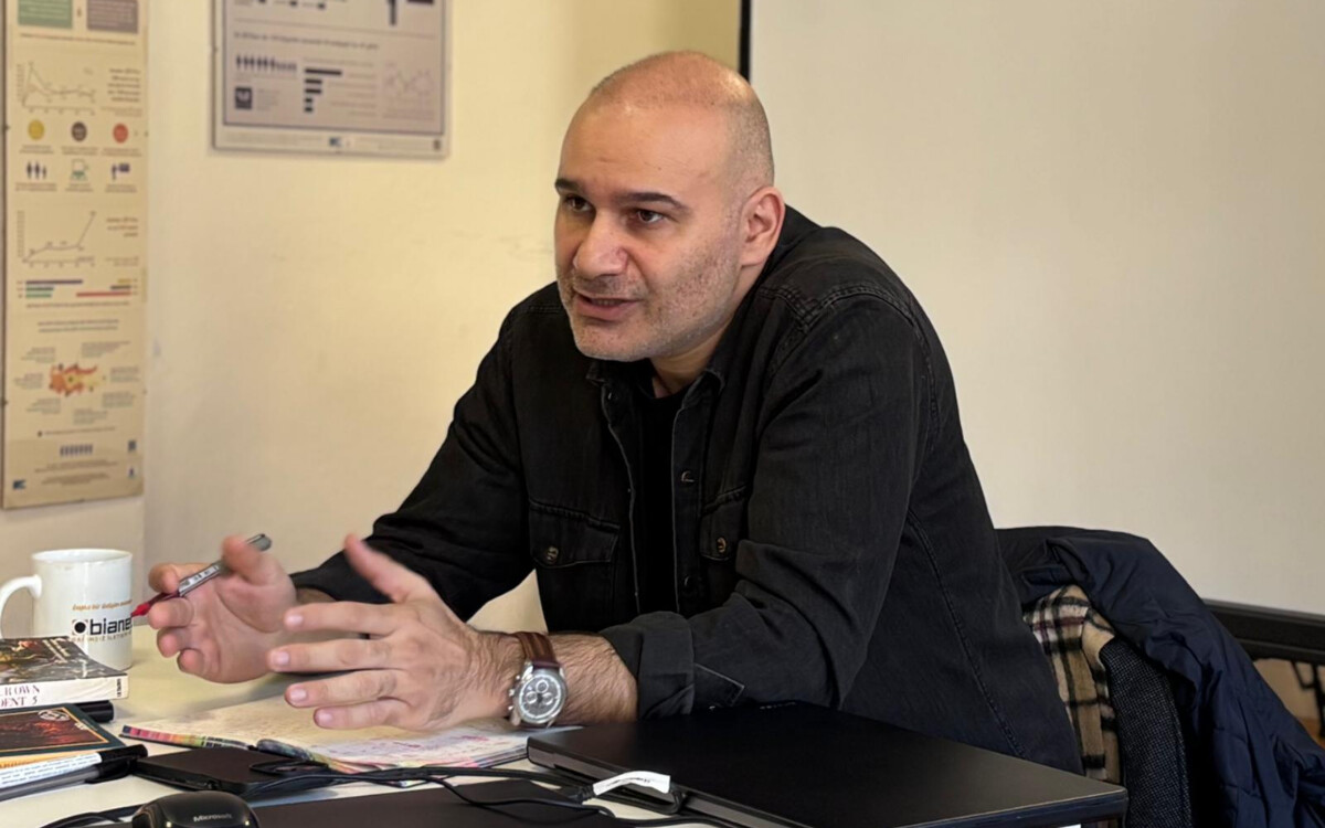 Temel Gazetecilik Atölyesi'nin ikinci günü geride kaldı 2 Temel Gazetecilik Atölyesi'nin ikinci günü geride kaldı - Atölye BİA